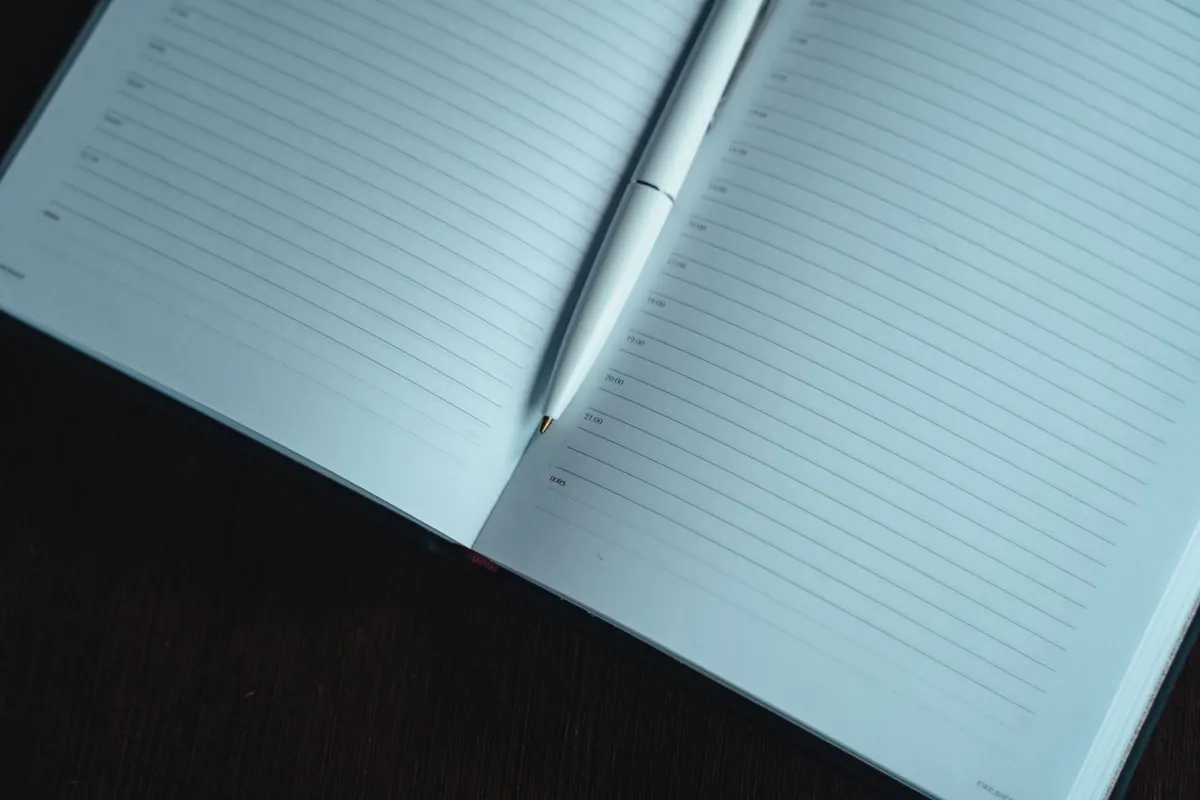 Bullet Journal vs Traditional Diary: Which Fits Your Routine?