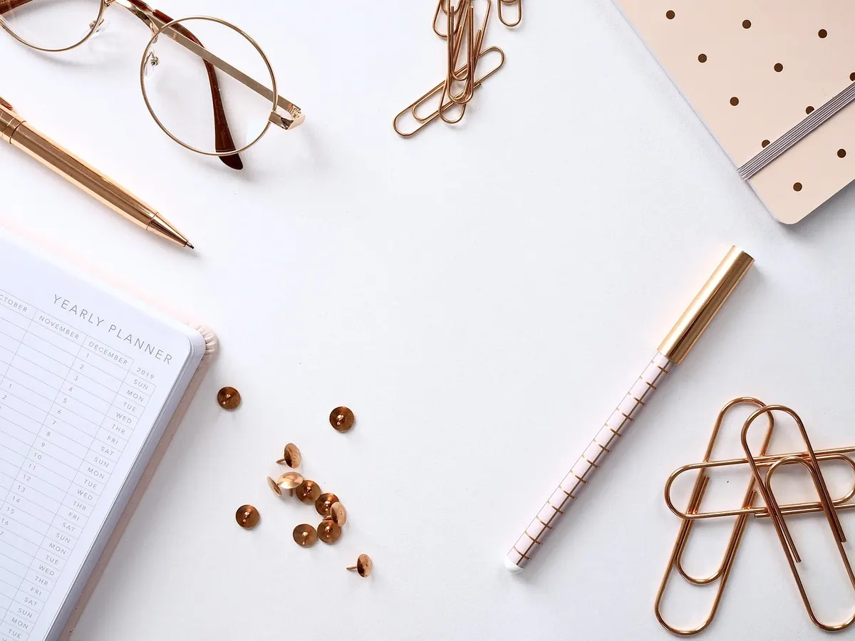 Notebook Sizes Explained: A5, A6, B5 and How to Choose