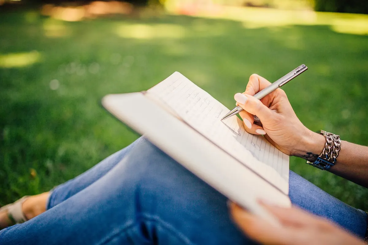 Seven Common Journalling Mistakes Beginners Make (and How to Fix Them)